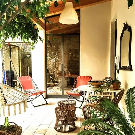 Casa Corte - Le Bouganville Penzion *